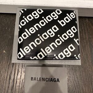 100% Authentic Balenciaga Men’s Wallet (glows in the dark)